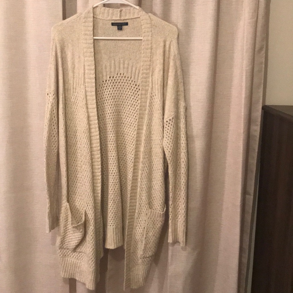American Eagle Cream Long Cardigan
